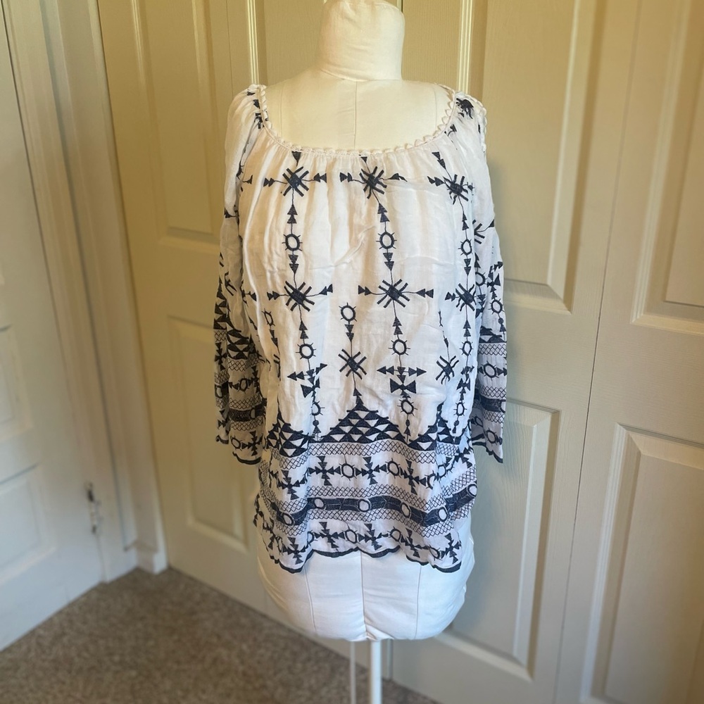 Belle France Flowy Embroidery Blouse